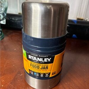 Stanley Classic Wide Mouth Vacuum Insulated Stainless Steel Food Jar 17oz